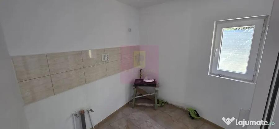 Casa cu 2 camere de vanzare in Campina - 9