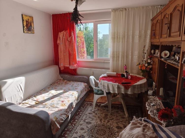 Apartament cu 2 camere decomandat în Sălaj