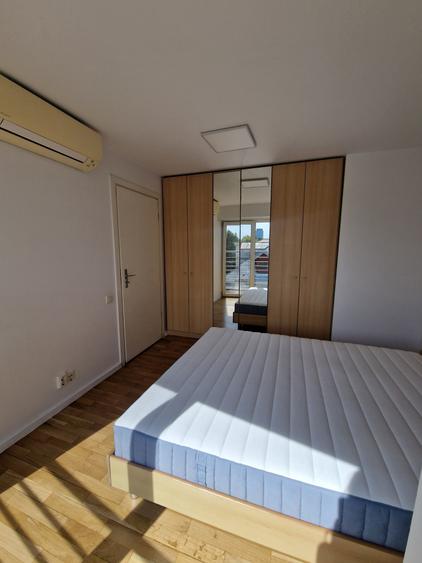 Apartament cu 3 camere decomandat în Kiseleff