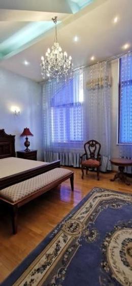 Casă cu 4 camere cu Teren 1000 Mp în Băneasa