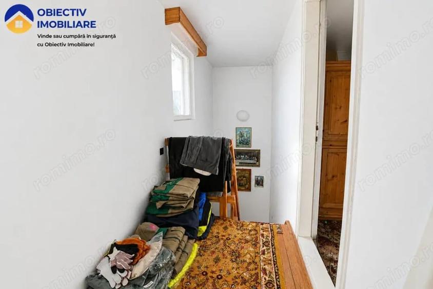 Casă cu Teren 656 Mp în Sărata