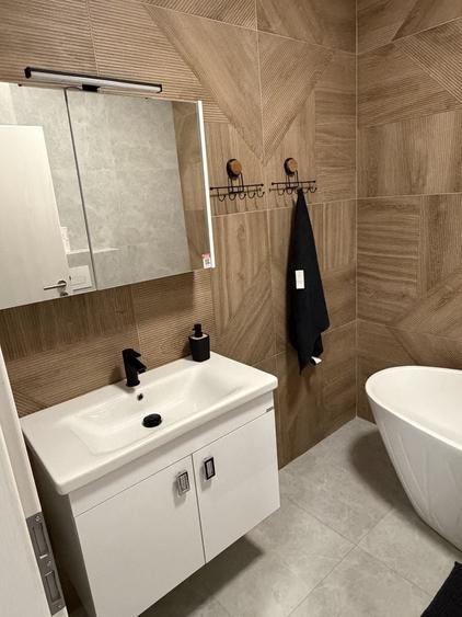 Apartament cu 3 camere decomandat în Giroc