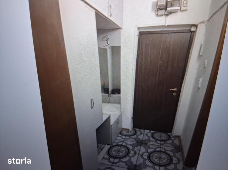 Garsonieră decomandată în Obor