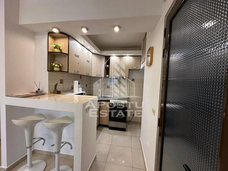 Apartament cu 2 camere decomandat, mobilat în Confecții