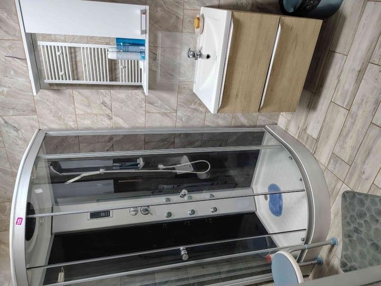 Garsonieră decomandată, mobilată în Unirii
