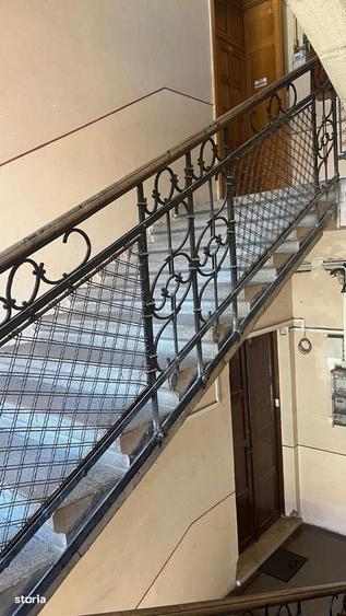 Apartament cu 3 camere în Ultracentral