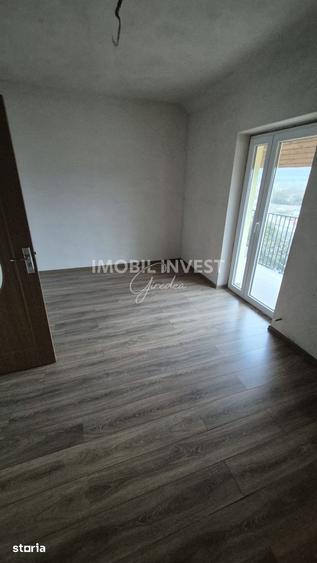 Apartament cu 4 camere în Central