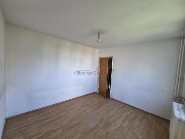Apartament cu 2 camere decomandat în Drumul Taberei