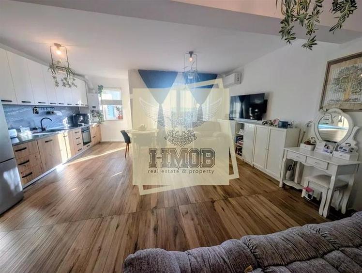 Apartament cu 3 camere decomandat, mobilat în Mihai Viteazul