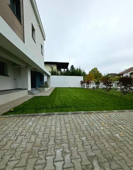 Casă individuală cu 5 camere cu Canalizare în Corbeanca