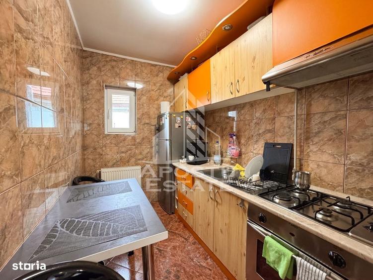 Casă cu 3 camere în Cărpiniș