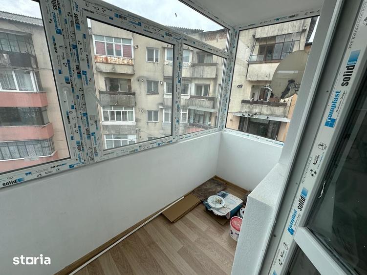 Apartament cu 2 camere decomandat în Exterior Vest