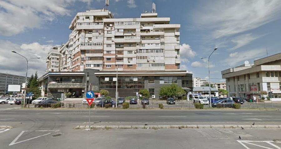 Apartament 3 camere ultracentral - Finante / Permise - 2