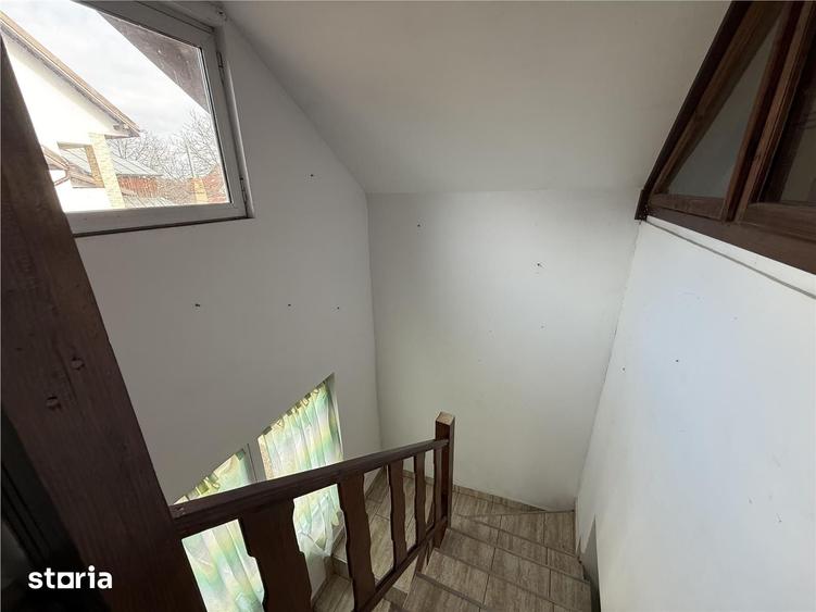 Casă cu 4 camere cu Teren 263 Mp în Central