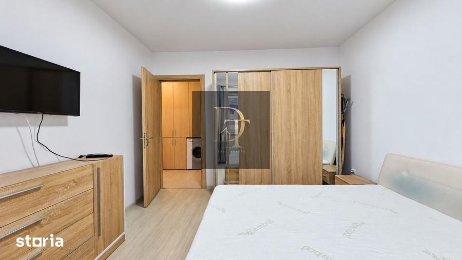 Apartament cu 2 camere decomandat în Tractorul