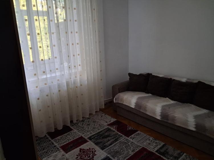 Apartament semidecomandat în Nord