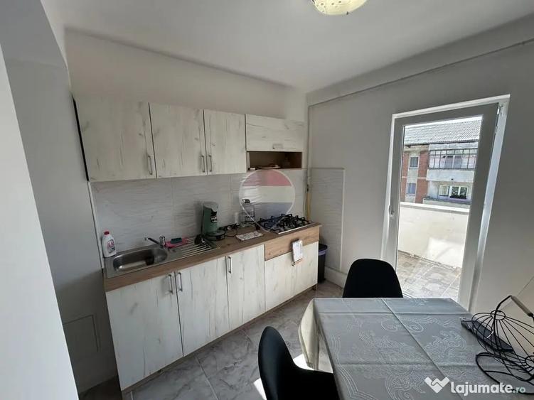 Apartament cu 3 camere decomandat în Vasile Alecsandri