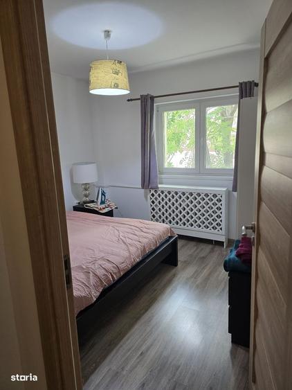 Apartament cu 2 camere decomandat în P-ța Romană