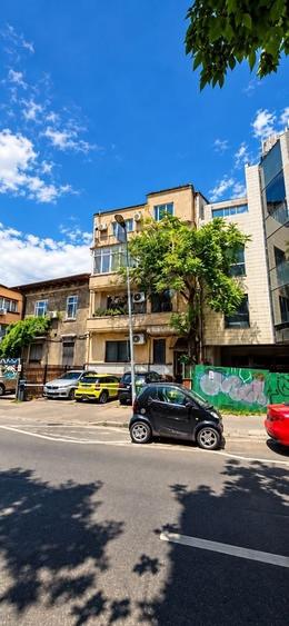 Apartament cu 3 camere decomandat, mobilat în Calea Plevnei
