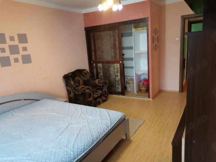Apartament cu 2 camere decomandat în Vasile Aaron