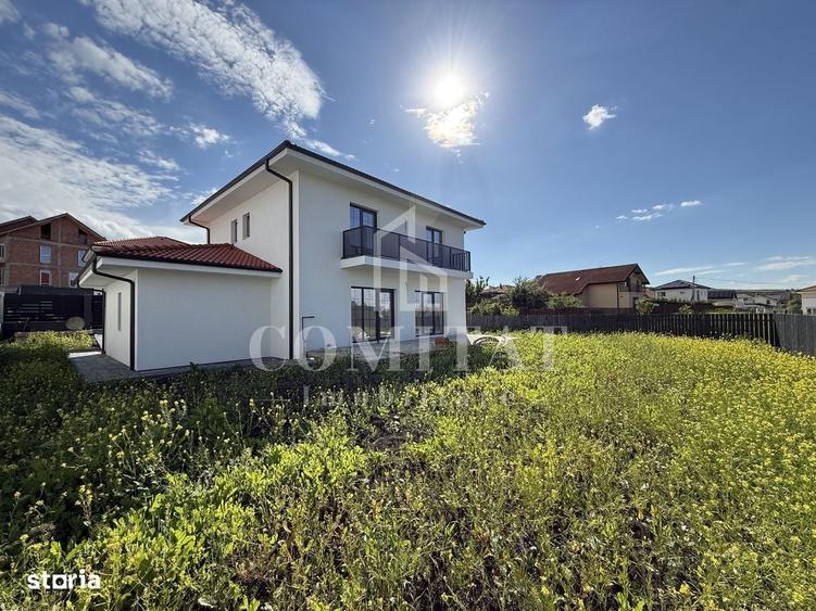 Casă cu 4 camere în Chinteni