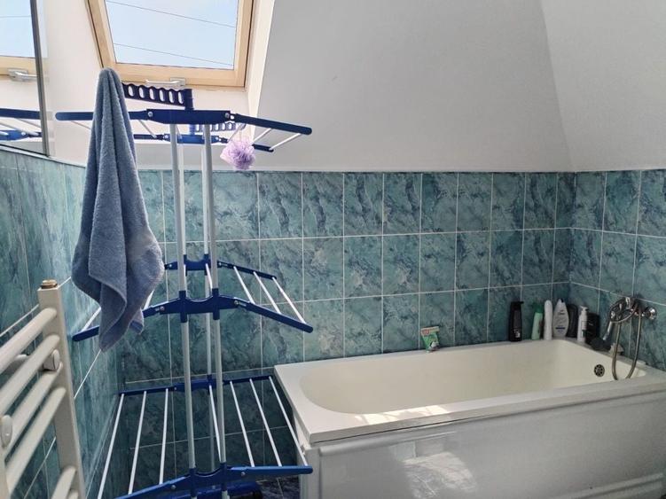 Apartament cu 2 camere decomandat în Bretea Română