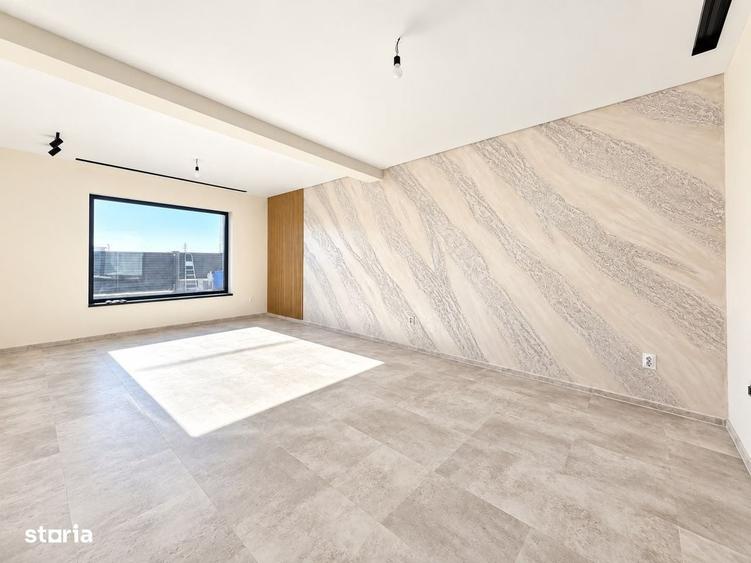 Casă cu 4 camere cu Teren 1500 Mp în Copou