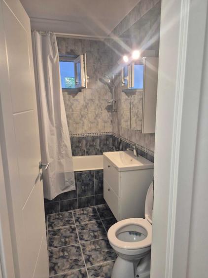 Inchiriez Apartament 3 Camere - DRISTOR - CENTRAL - Loc Parcare, Mobila noua. - 3