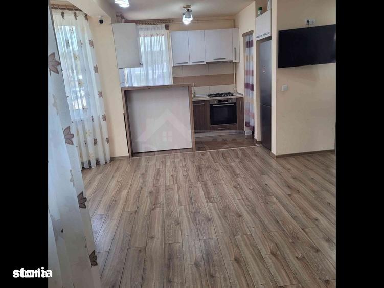 Casă cu 4 camere cu Teren 815 Mp în Livezeni