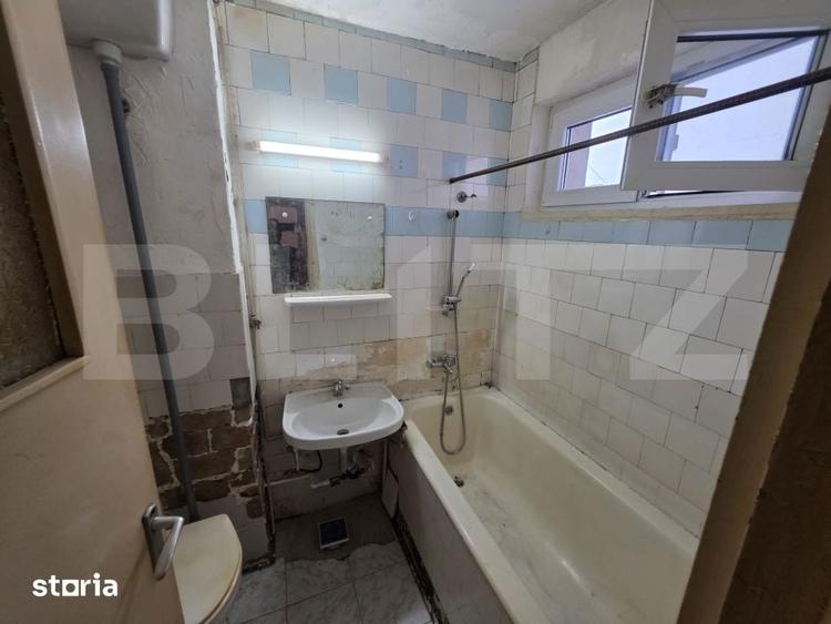 Apartament cu 2 camere decomandat în Aleea Carpați