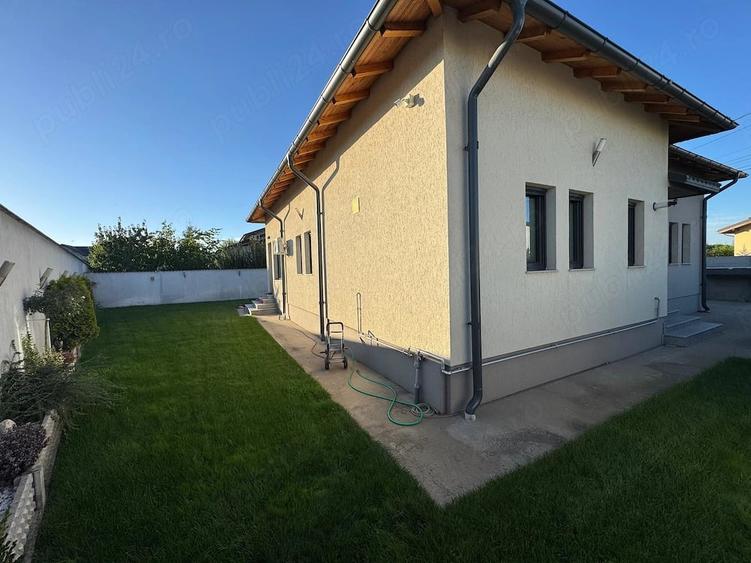 Casă cu 3 camere cu Teren 500 Mp în Strejnicu