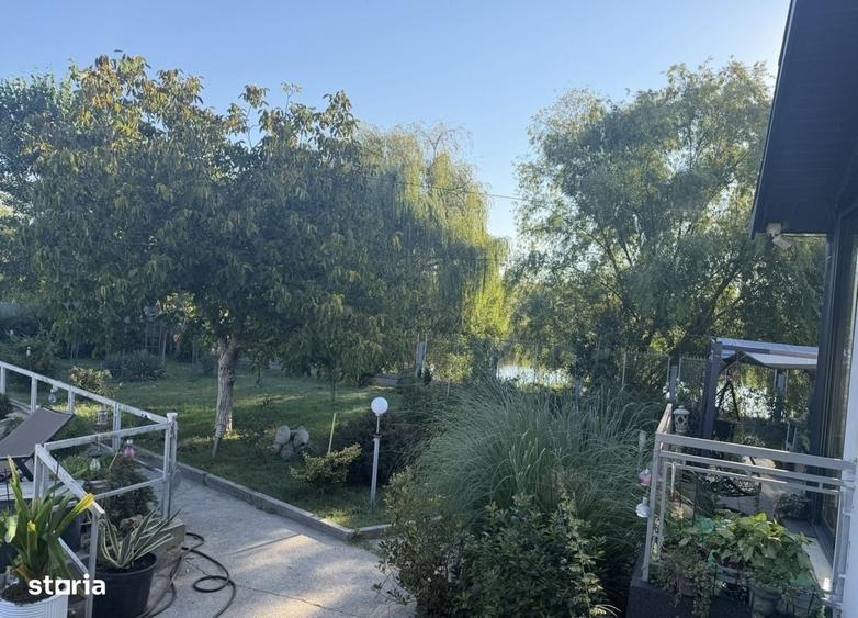 Casă cu 4 camere în Exterior Vest
