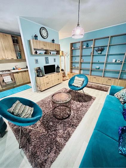 Apartament cu 2 camere semidecomandat în Central