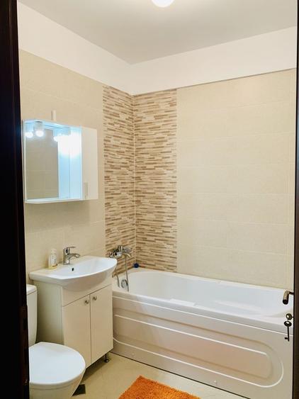 Apartament cu 2 camere decomandat în Vitan