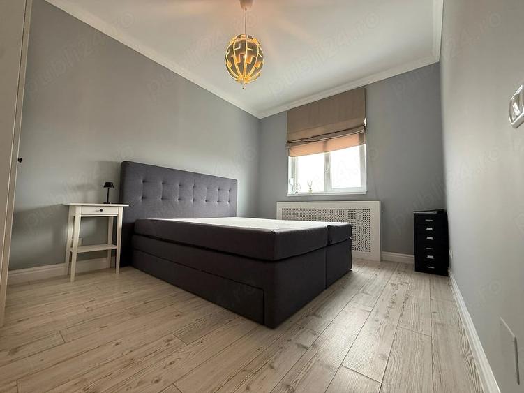 Apartament cu 3 camere semidecomandat în Central
