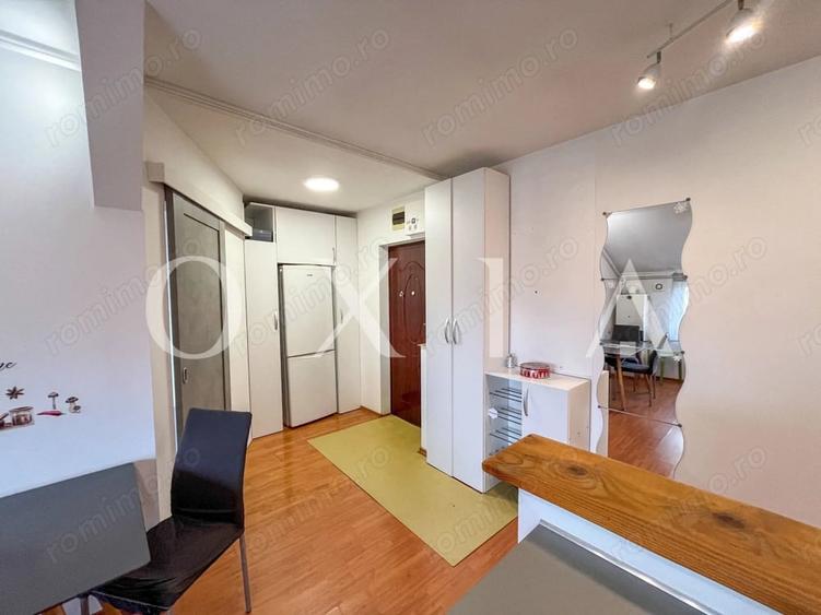 Apartament cu 3 camere decomandat în Aradului
