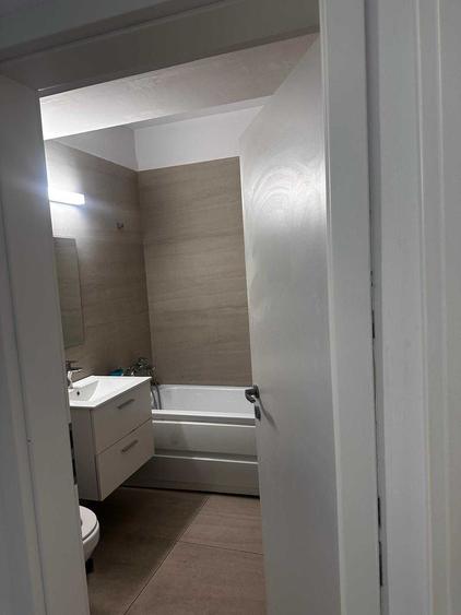 Spațiu comercial, în Central