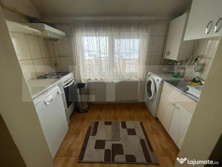 Apartament cu 3 camere decomandat în Nord