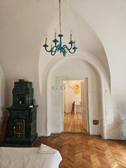 Apartament cu 2 camere semidecomandat în Ultracentral