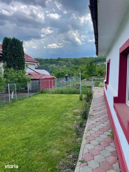 Casă cu 3 camere cu Teren 1366 Mp în Mărgineni