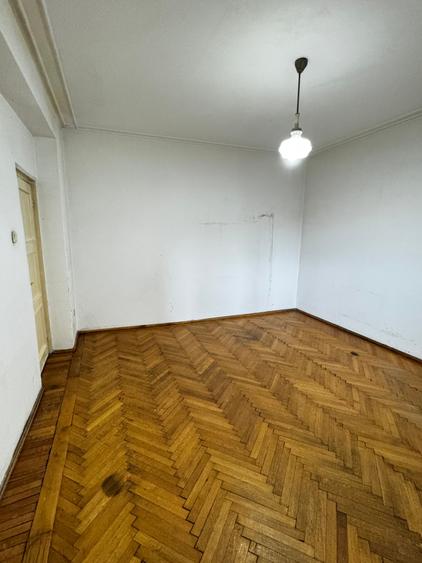 Apartament cu 2 camere decomandat în Dacia