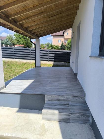 Casă cu 4 camere cu Teren 325 Mp în Valea Adâncă