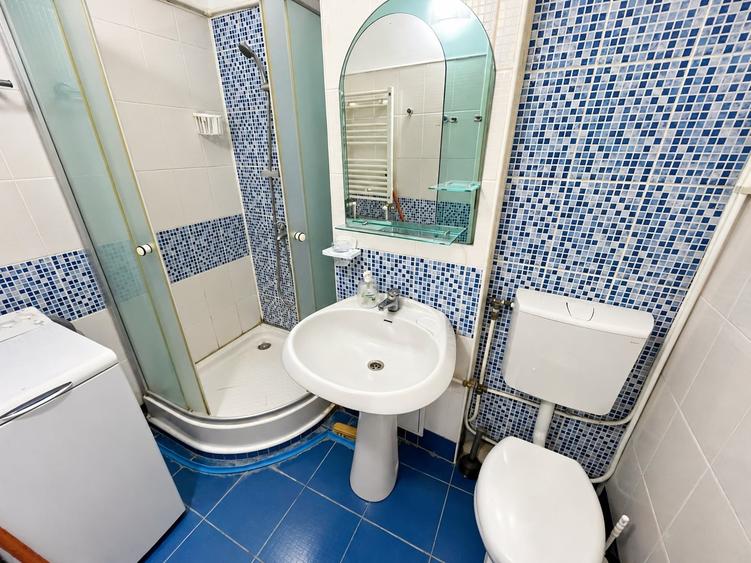Garsonieră semidecomandată, mobilată în Complex Studențesc