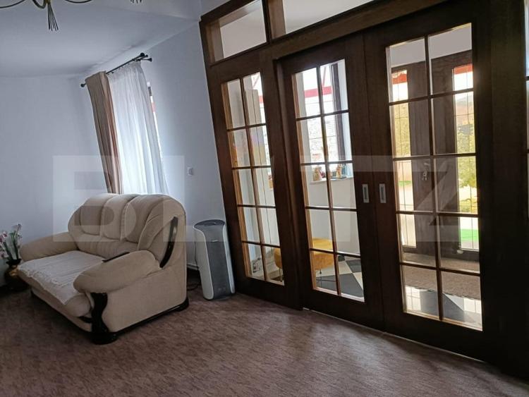 Casă individuală cu 6 camere cu Canalizare în Bunloc