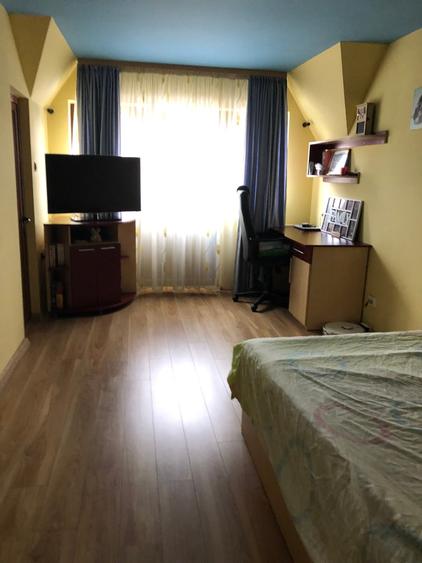 Casă cu 5 camere cu Canalizare în Ștefănești