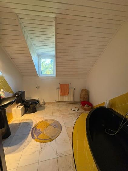 Casă individuală cu 5 camere cu Canalizare în Valea Borcutului