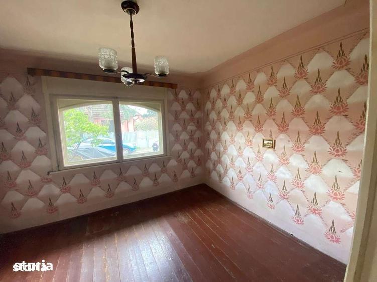 Apartament cu 3 camere în Decebal