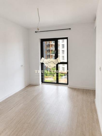 Apartament cu 3 camere decomandat în Domenii
