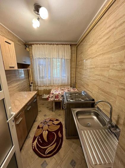 Apartament cu 2 camere semidecomandat în Abator