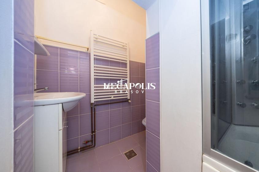 Apartament cu 2 camere semidecomandat în Centrul Istoric